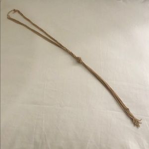 Knotted chain necklace